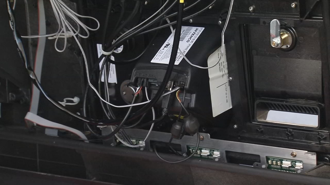 Gas pump interior card reader